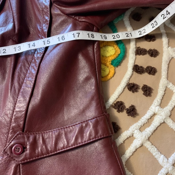 VTG 70’s Bermans Leather blazer Oxblood color size Lg - Picture 7 of 10